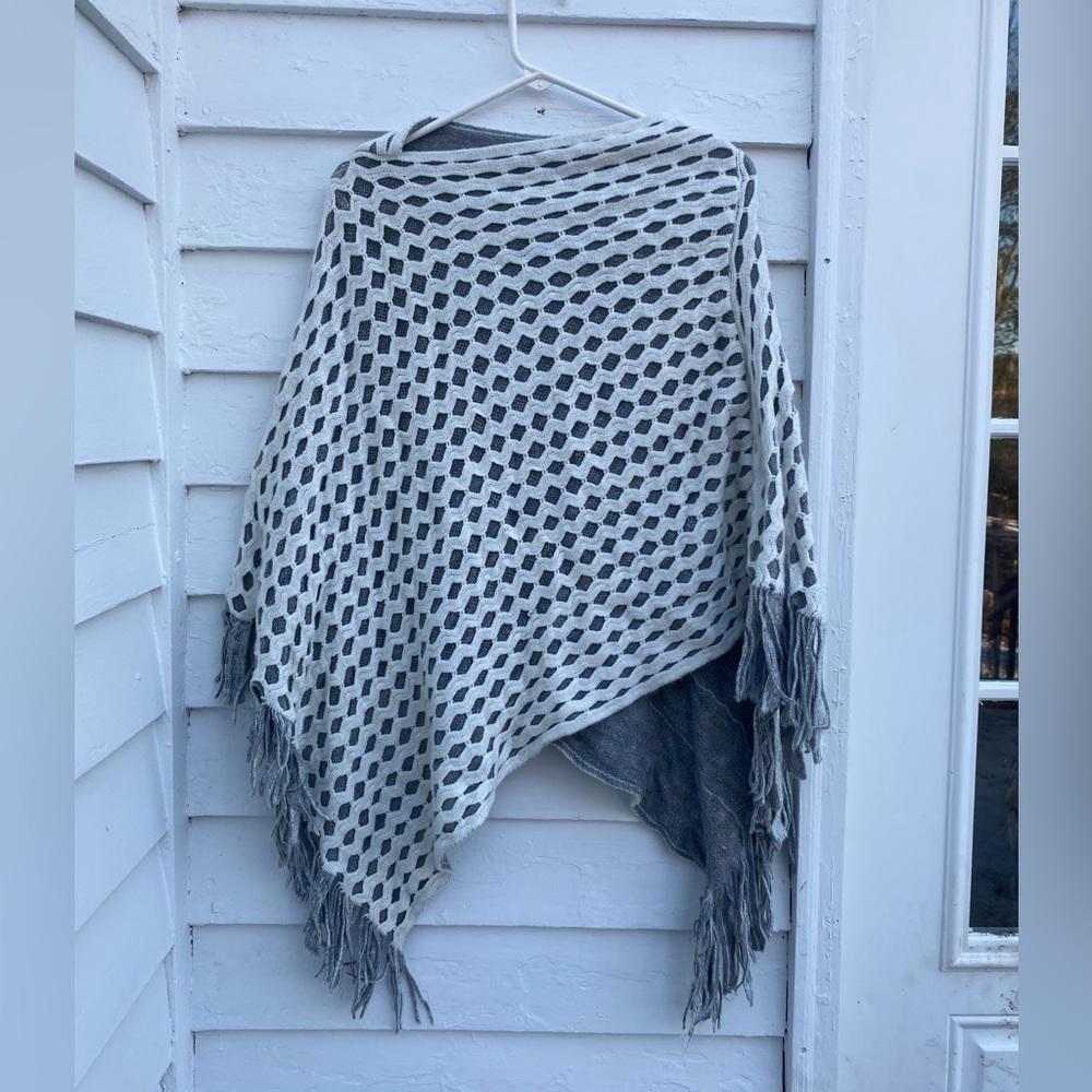 Gray and White Knit Pullover Poncho with Fringe Shawl Cape